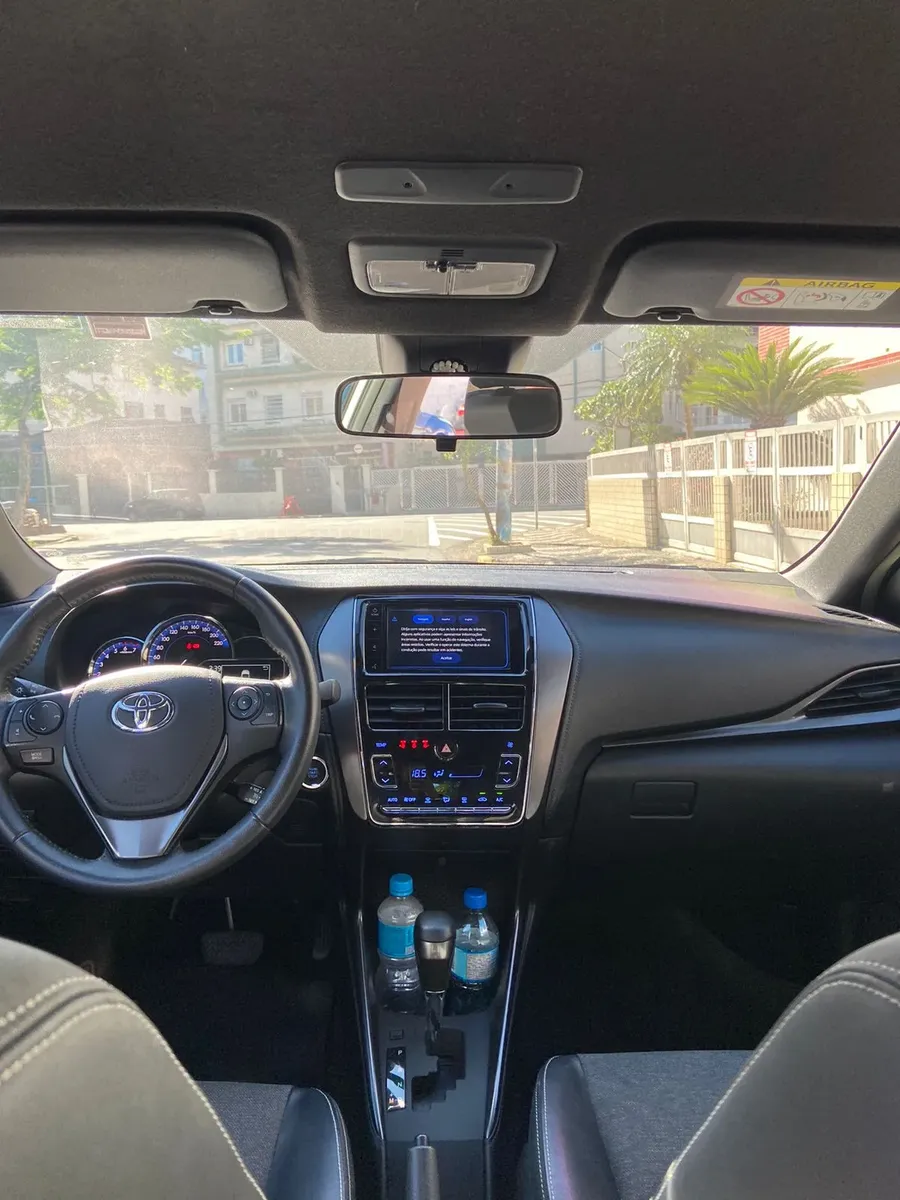 Toyota Yaris 2023 1.5 Xls 16v Cvt 5p — foto 6