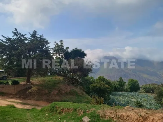 Terreno Con Bienechuria En Venta Carretera Junquito Carayaca