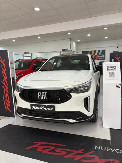 Fiat Fastback 1.3 T270 At6