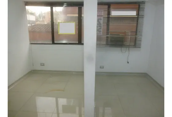Oficina En Arriendo En El Centro De Medellín