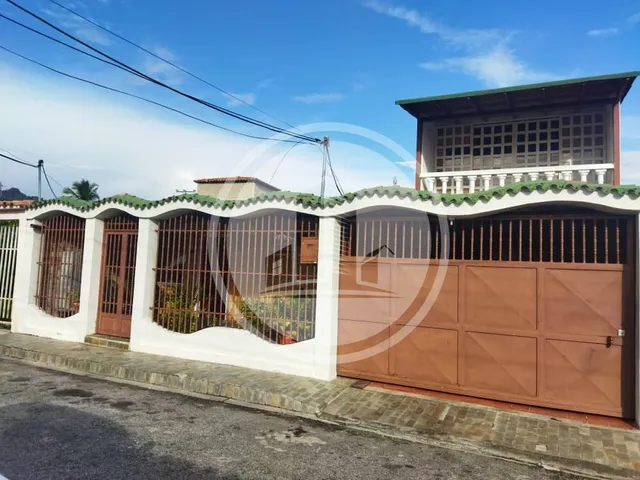 Promociona Para La Venta Cómoda Casa   Urb Valle Lindo, Turmero,  160 Mt2 Estado Aragua   022js