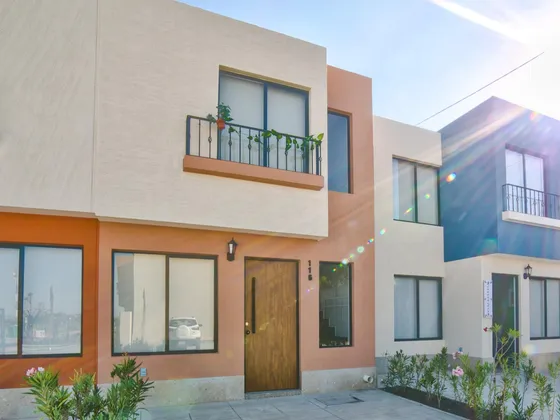 Casa En Venta Punta Mixe, León, Gto Modelo Sisa