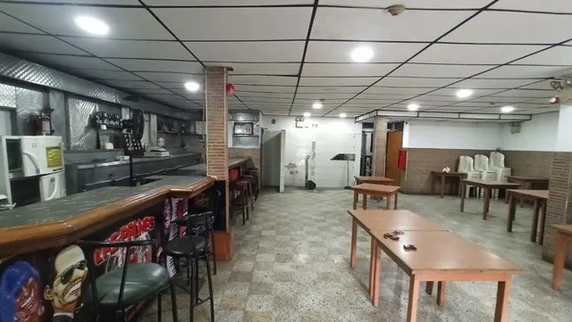 Alquiler Local En Plena Av. Nueva Granada, Con Alto Paso Peatonal.  