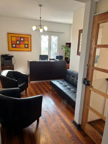 Oficina En Arriendo Con Excelente Ubicación