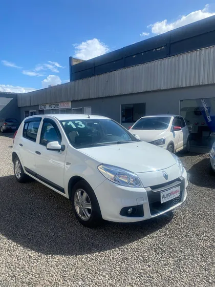 Renault Sandero 1.6 Expression Hi-power 5p
