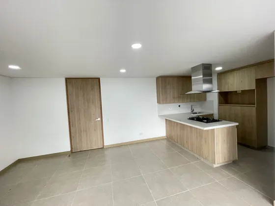 Apartamento En Arriendo, Sector Palmas, Poblado- Conjunto Tierra Grata Bosque Santo