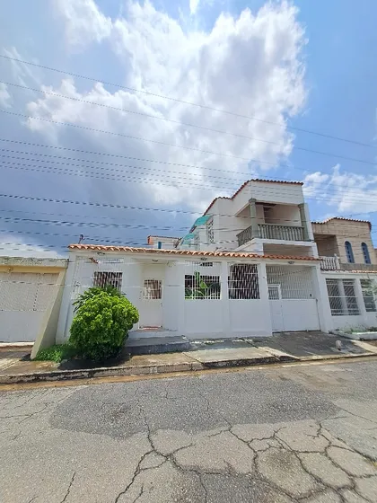 Casa Corinsa Cagua