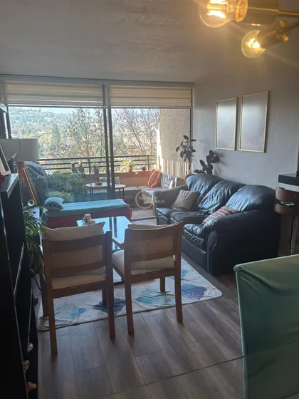 Departamento En Venta De 2 Dorm. En Las Condes
