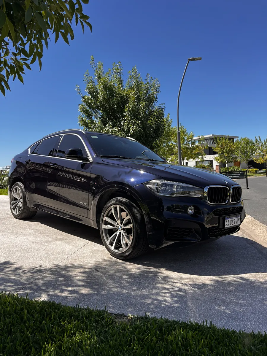 BMW X6 4.4 Xdrive 50i M Package 449cv