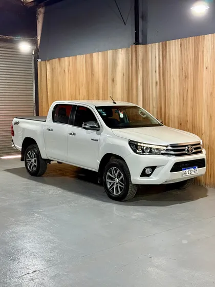 Toyota Hilux Pick-up 2.8 Cd Srx 177cv 4x4 At