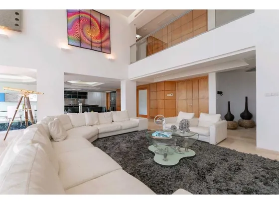 Venta Ph 685 Mts2 Solar Del Hatillo 4h+s/7b/4pe Loft