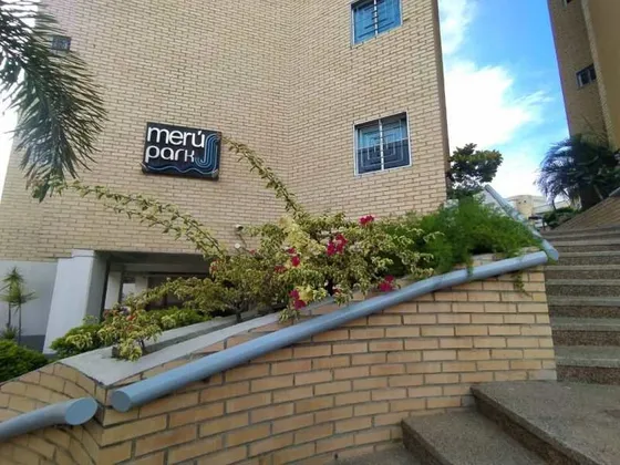 Apartamento En Alquiler Av. Las Delicias. 