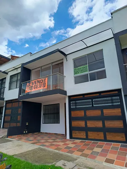 Casa Nueva En Unidad Abierta Tres Cantos Rionegro