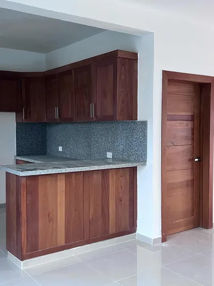 Residencial Las Palmeras Casa De Venta Con Patio
