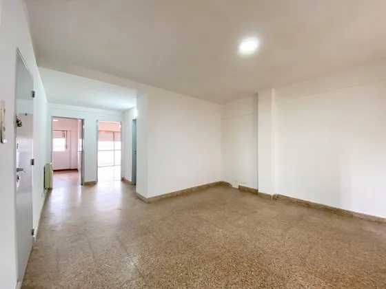 Departamento Venta Barrio Centro 2 Dormitorios A Refaccionar