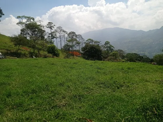 Lote En Venta En Girardota. Cod V11884