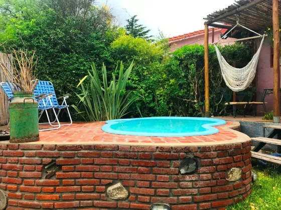 Cabaña Madreselva - 2 Personas - Pileta Privada - Villa Giardino, Córdoba