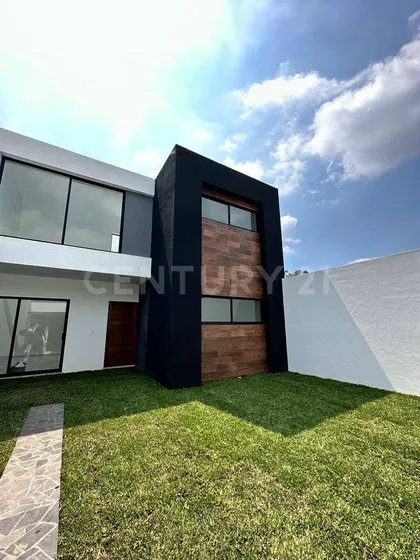 Casa En Venta En Jiutepec