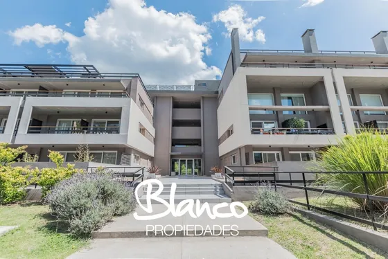 Departamento  En Venta En Pilar - Campus Vista Excelente Ubicación