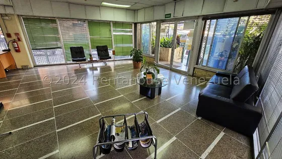 Local Comercial En Venta En Los Chorros Mls 24-21064 Yf