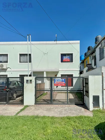 Duplex En Venta En Hurlingham   