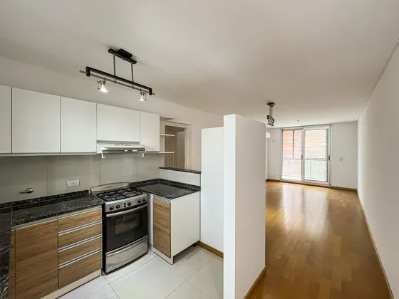 Departamento De 2 Dormitorios Con 3 Baños Y Quincho Exclusivo En Abasto