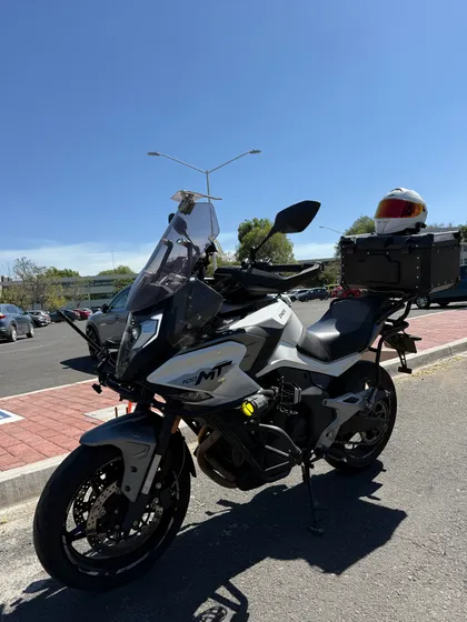 Cf Moto 700 Mt 2023 15,500 Km