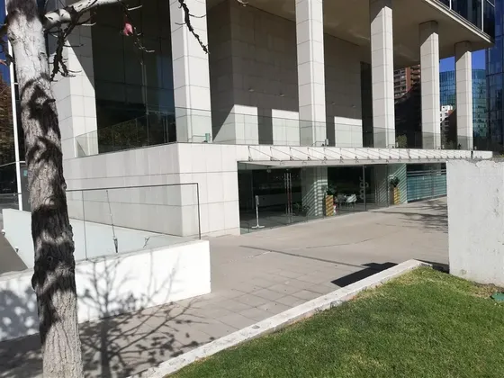 Local Comercial En Arriendo En Las Condes