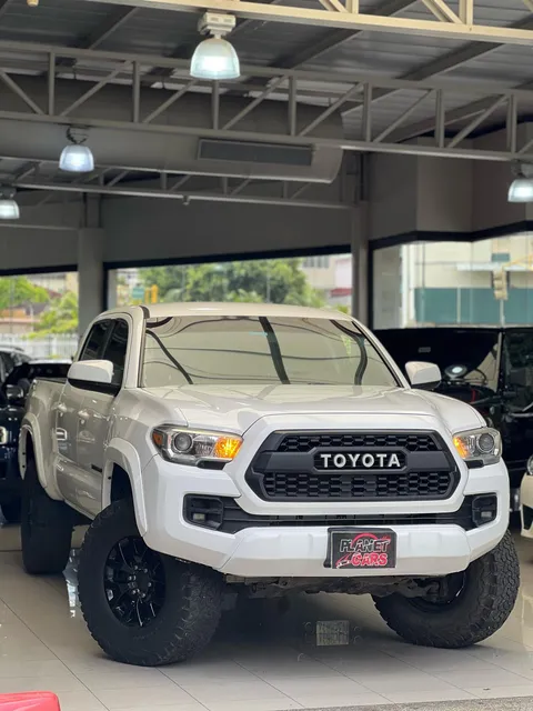 Toyota Tacoma Sr5