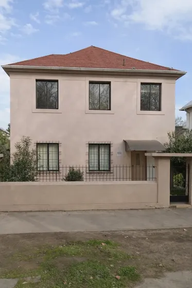 Casa En Venta Centro Talca. D6 B3