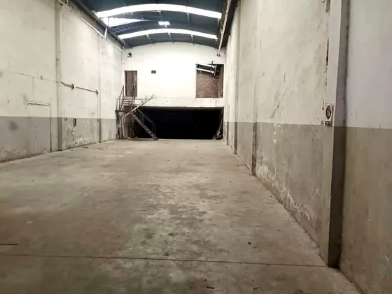 Alquiler Galpón 600 M2 - Hurlingham