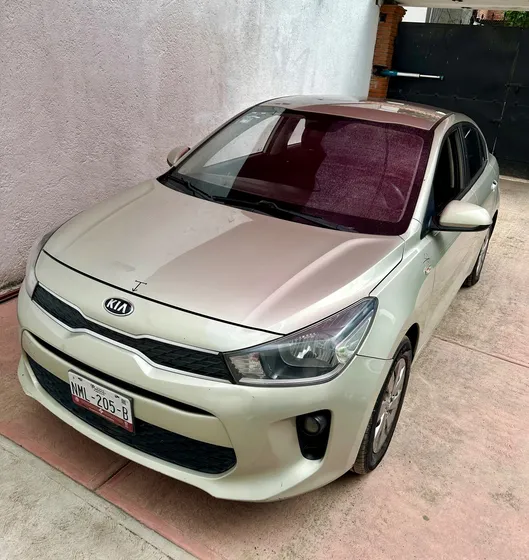 Kia Rio 1.6 L Sedan Mt