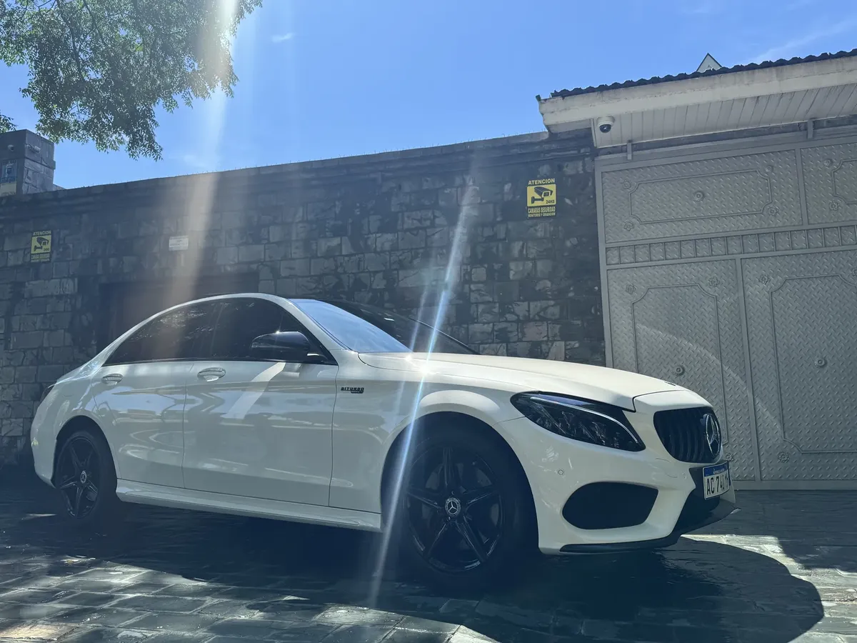 Mercedes-Benz C-Class C 3.0 C400 AMG-Line 333 HP
