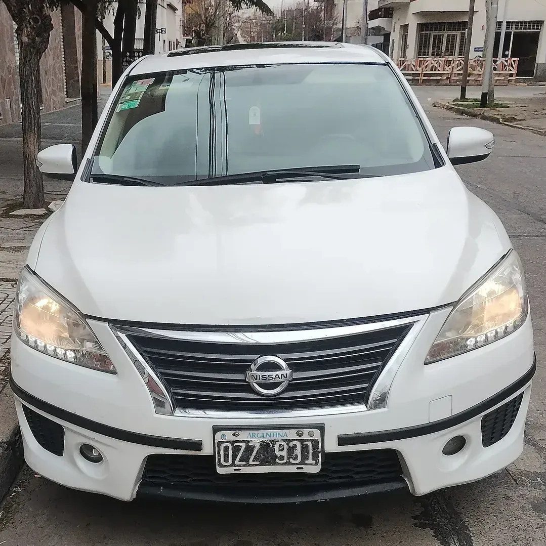Nissan Sentra 1.8 Sr Pure Drive Cvt