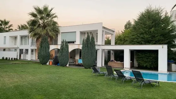 Casa En Venta En La Dehesa