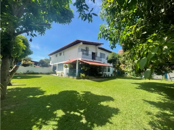 Se Vende Terreno 1.698m2 Los Chorros 1249