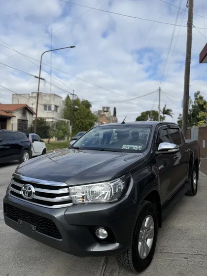 Toyota Hilux Pick-up 3.0 Cd Srv Cuero 171cv 4x4 - E4