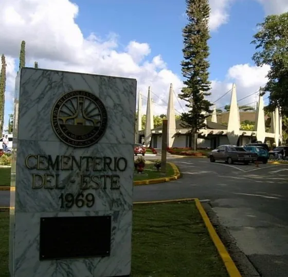 En Venta Parcela En El Cementerio Del Este