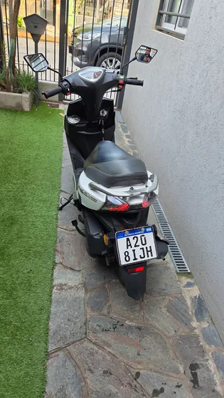 Scooter Zanella Rs 150cc Muy Buen Estado