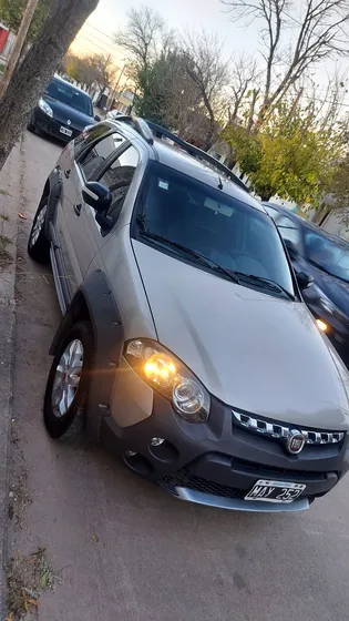 Fiat Palio Weekend Adventure 1.6 16v Rural 5 Puertas