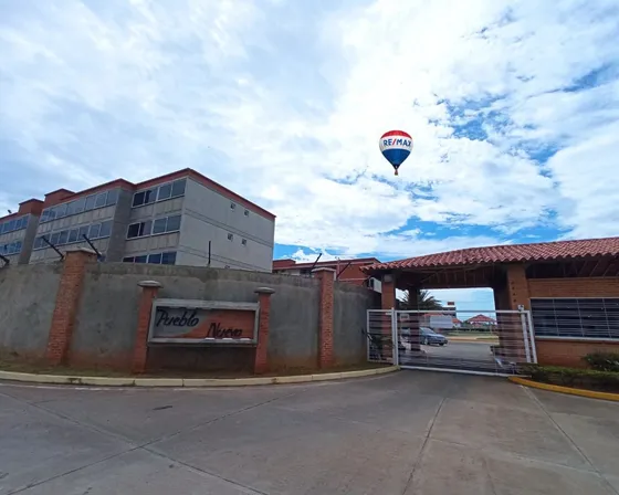 Espacioso Apartamento En Venta, Con Piscina, En Conjunto Pueblo Nuevo, Municipio García, Isla De Margarita