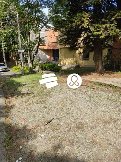 Casa Lote En Venta En Medellín, Pilarica