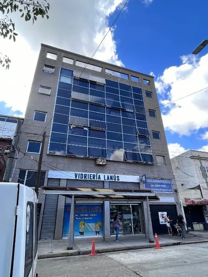 Departamento En Alquiler En Lanus Este