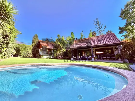 Casa En Venta En San Carlos De Apoquindo