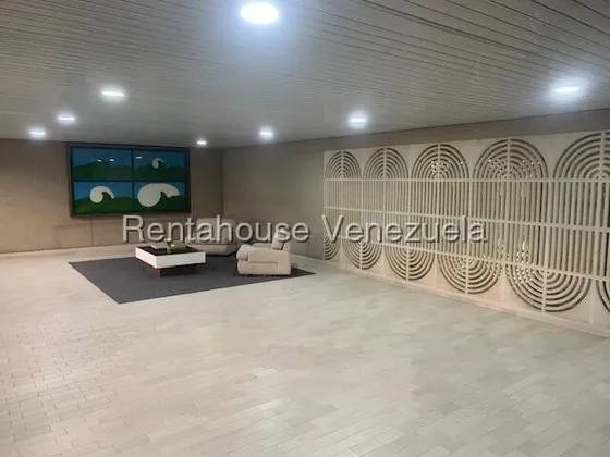 Hermoso, Armonioso Apartamento En Alquiler En Colinas De Bello Monte Mls-25-22220 Mv
