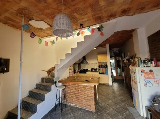 Ph En Venta - 3 Dormitorios 2 Baños - 198mts2 - Florida