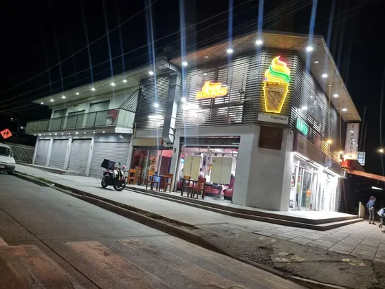 Arriendo Local Metro Santa Rosa