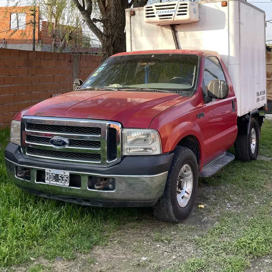 Ford F-100 3.9 Cab. Simple Xlt 4x2