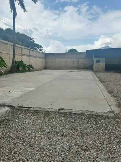 Venta De Galpon En Guacara Via Vigirima, Sector Valle Dorado Jm