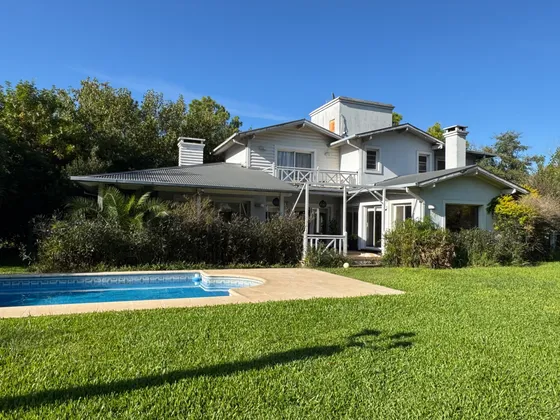 Casa En Venta Campos De Alvarez
